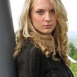 Julia Ward Photo 33