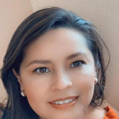 Carolina Flores Photo 27