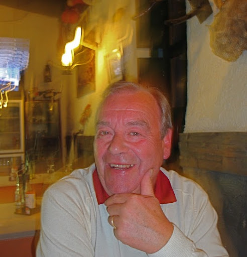 Roger Morton Photo 14