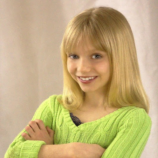 Caitlin Mckenzie Photo 6