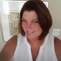 Heidi Hoffman Photo 44