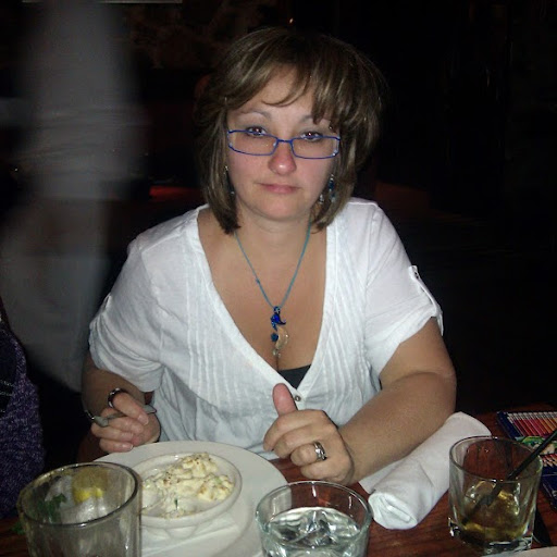 Carol Levesque Photo 22