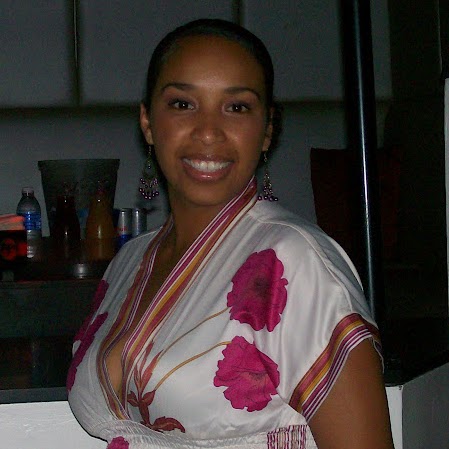 Salina Robinson Photo 7