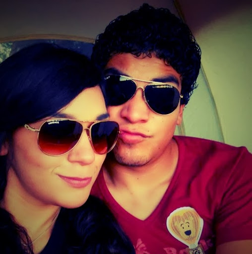 Axel Hernandez Photo 5