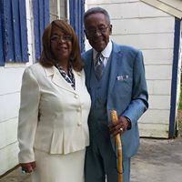 Debra Dunbar Photo 17