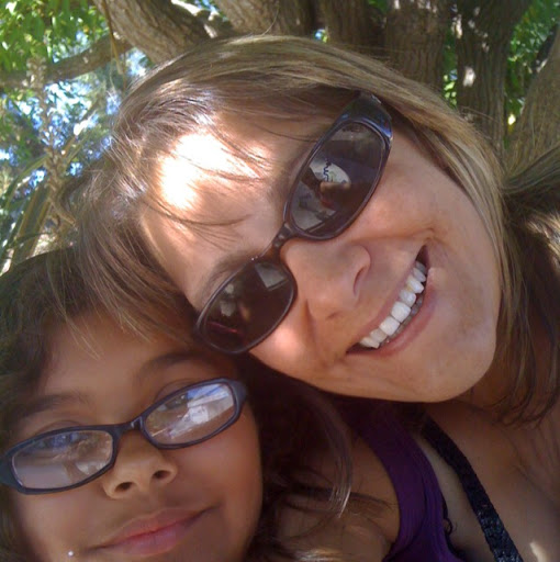 Andrea Howell Photo 29