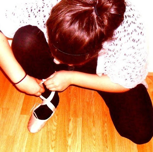 Ellen Gibson Photo 36