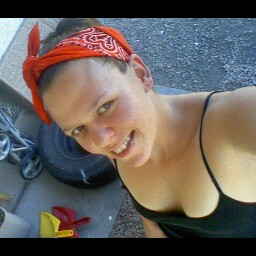 Leah Ford Photo 37