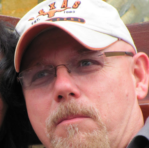 Robert Swinson Photo 12
