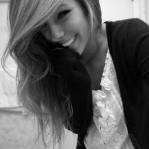 Alice Harding Photo 20
