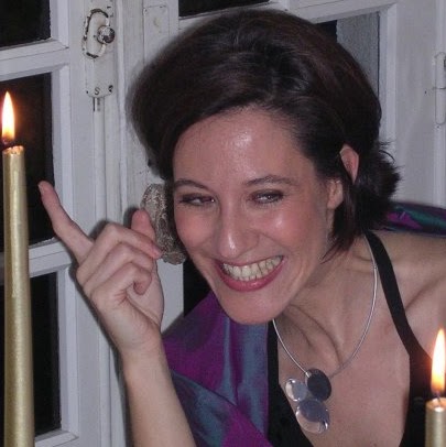 Carole Hardy Photo 18
