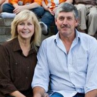 Deborah Riggins Photo 10