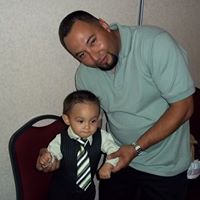 Robert Luera Photo 7