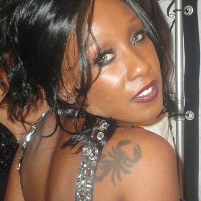 Simone Frazier Photo 9