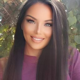 Danielle Hill Photo 7