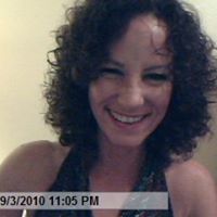 Laura Bernal Photo 18