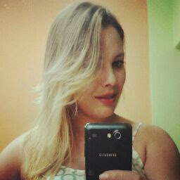 Kelly Costa Photo 41