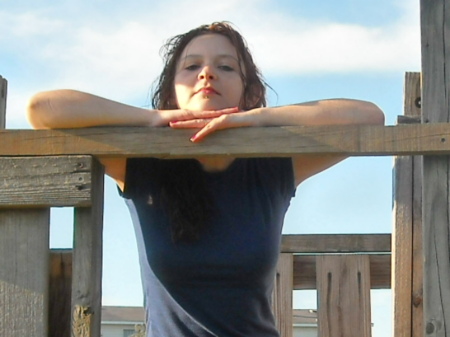 Jennifer Raines Photo 16