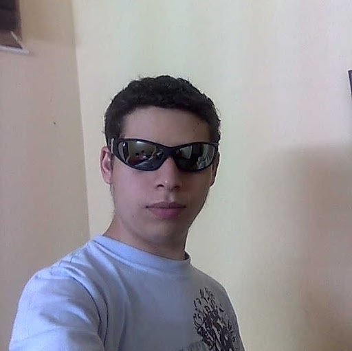 Reinaldo Medina Photo 6