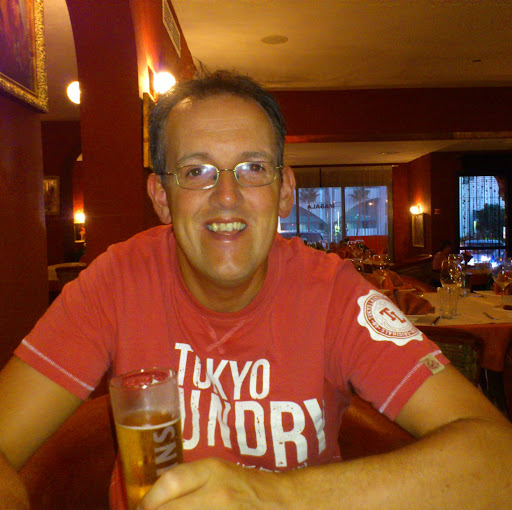 Neil Jones Photo 28
