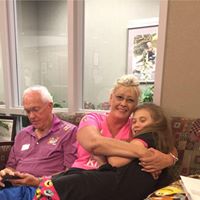 Deborah Hull Photo 15