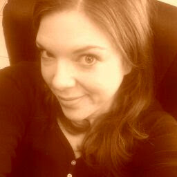 Sarah Mckinnon Photo 15