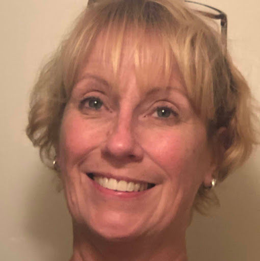 Gail Nichols Photo 19