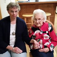 Barbara Oaks Photo 4