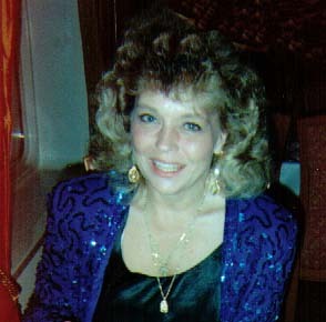 Suzanne Dean Photo 19