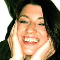 Lucy Rhoades Photo 4