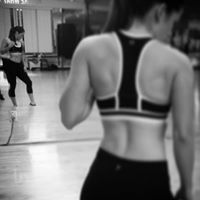 Emily Thibault Photo 6