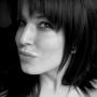 Stephanie Jennings Photo 44