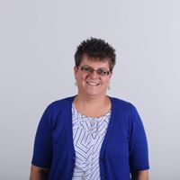 Angela Brockman Photo 11