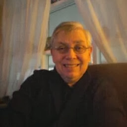 Robert Girard Photo 42