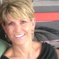 Kelly Gerber Photo 10