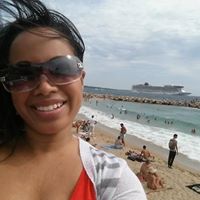 Christina Roberson Photo 20