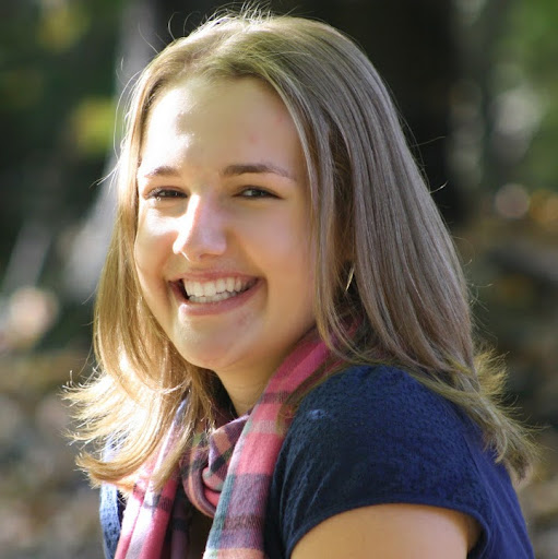 Emily Hess Photo 36