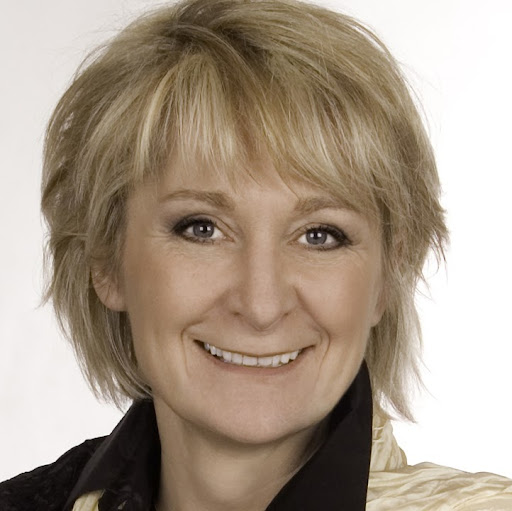Christine Floyd Photo 8