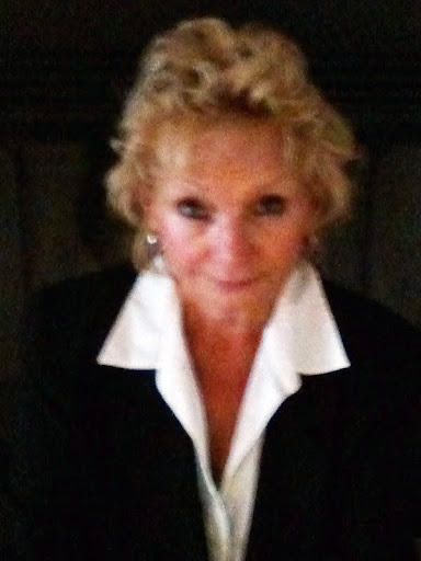 Linda Purcell Photo 30