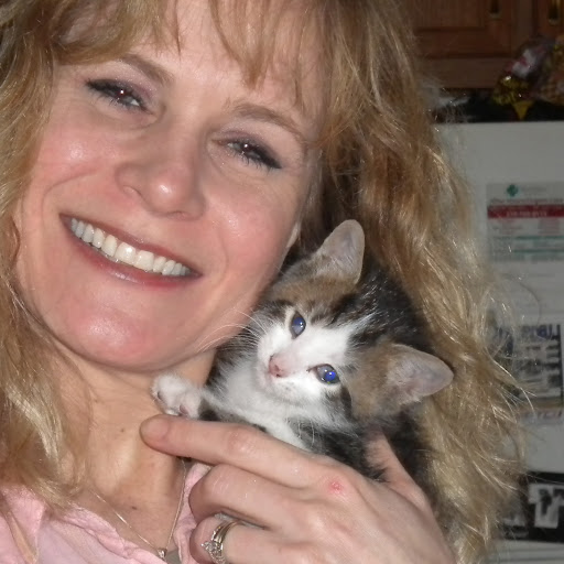 Julie Conley Photo 36