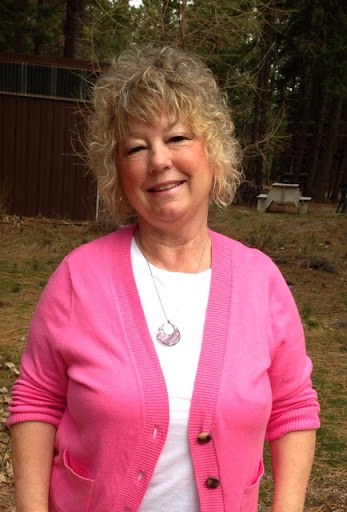 Lorraine Reynolds Photo 14