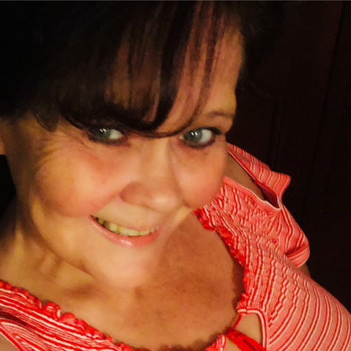 Donna Brooks Photo 19