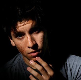 Anthony Vargas Photo 41