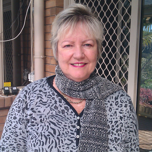 Robyn Rogers Photo 40