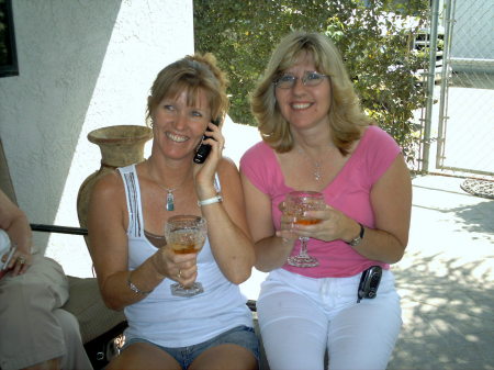 Tania Miller Photo 5