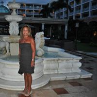 Lisa Marino Photo 36