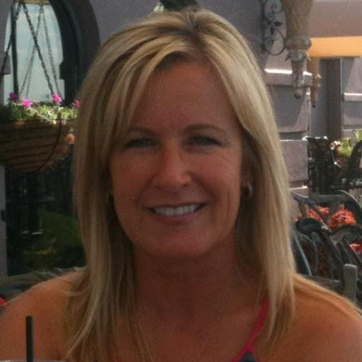 Jennifer Holcombe Photo 6