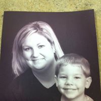 Lisa Temple Photo 16
