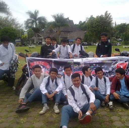 Dedi Mulyana Photo 16