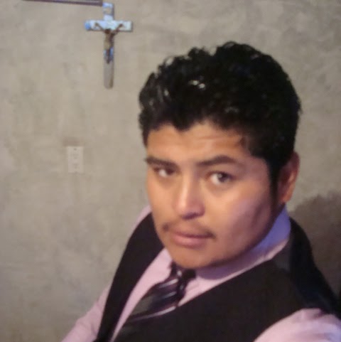 Rogelio Gomez Photo 35